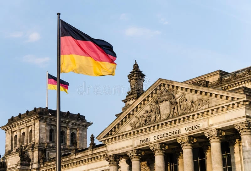 Βερολίνο προς Κόσοβο: Απαραίτητη η οριοθέτηση συνόρων με το Μαυροβούνιο